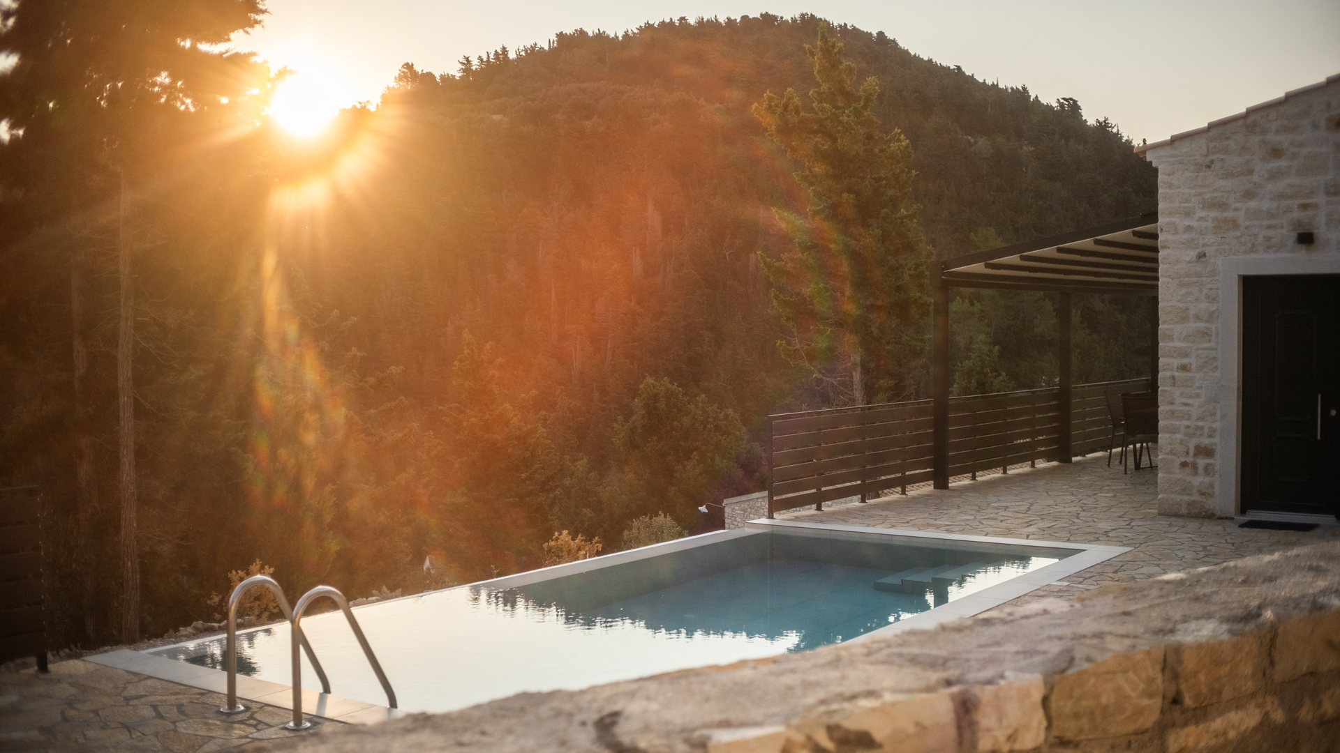 Accommodation Paxos