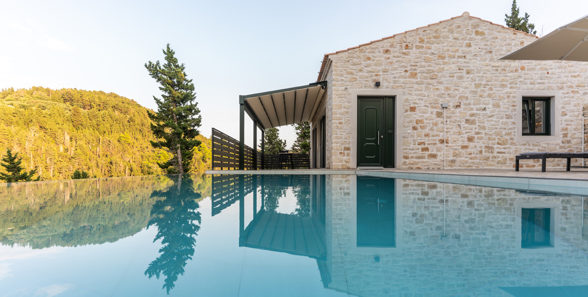 LUXURY VILLAS WITH HILLTOP VIEWS IN PAXOS
