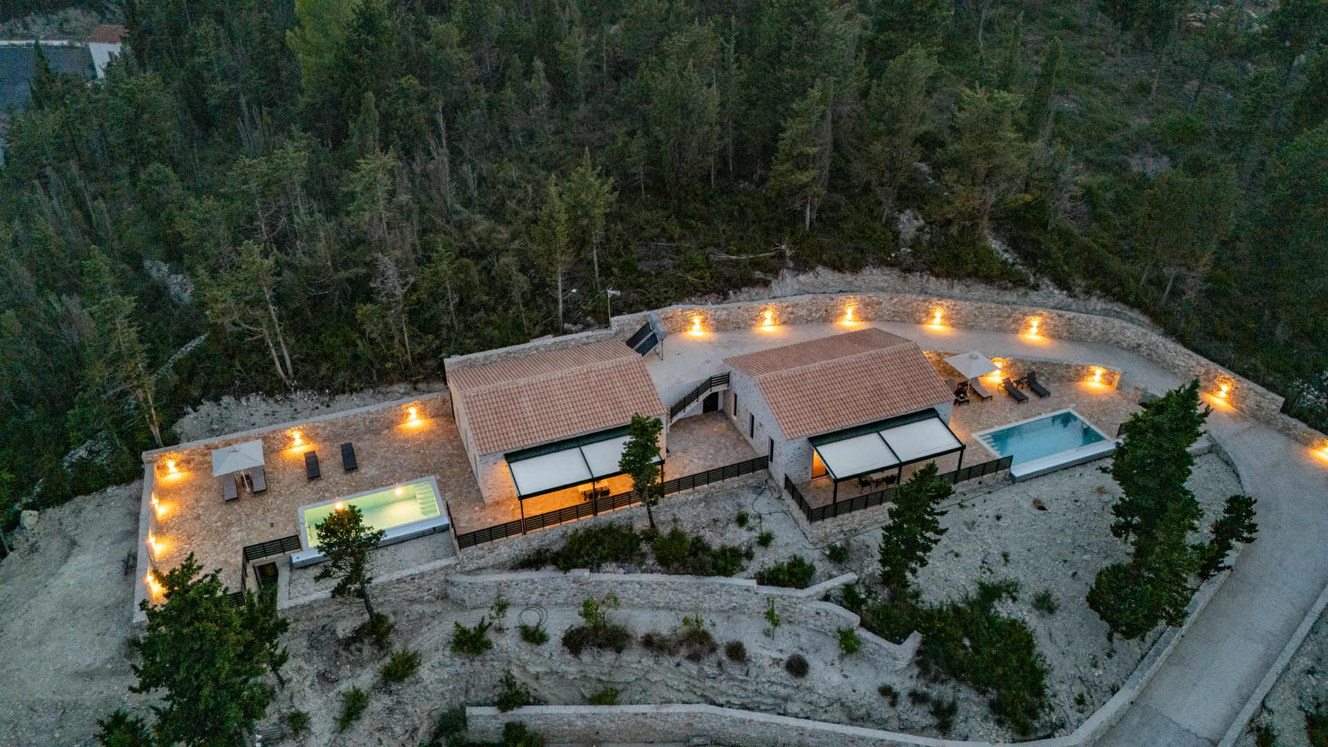 LUXURY VILLAS IN PAXOS