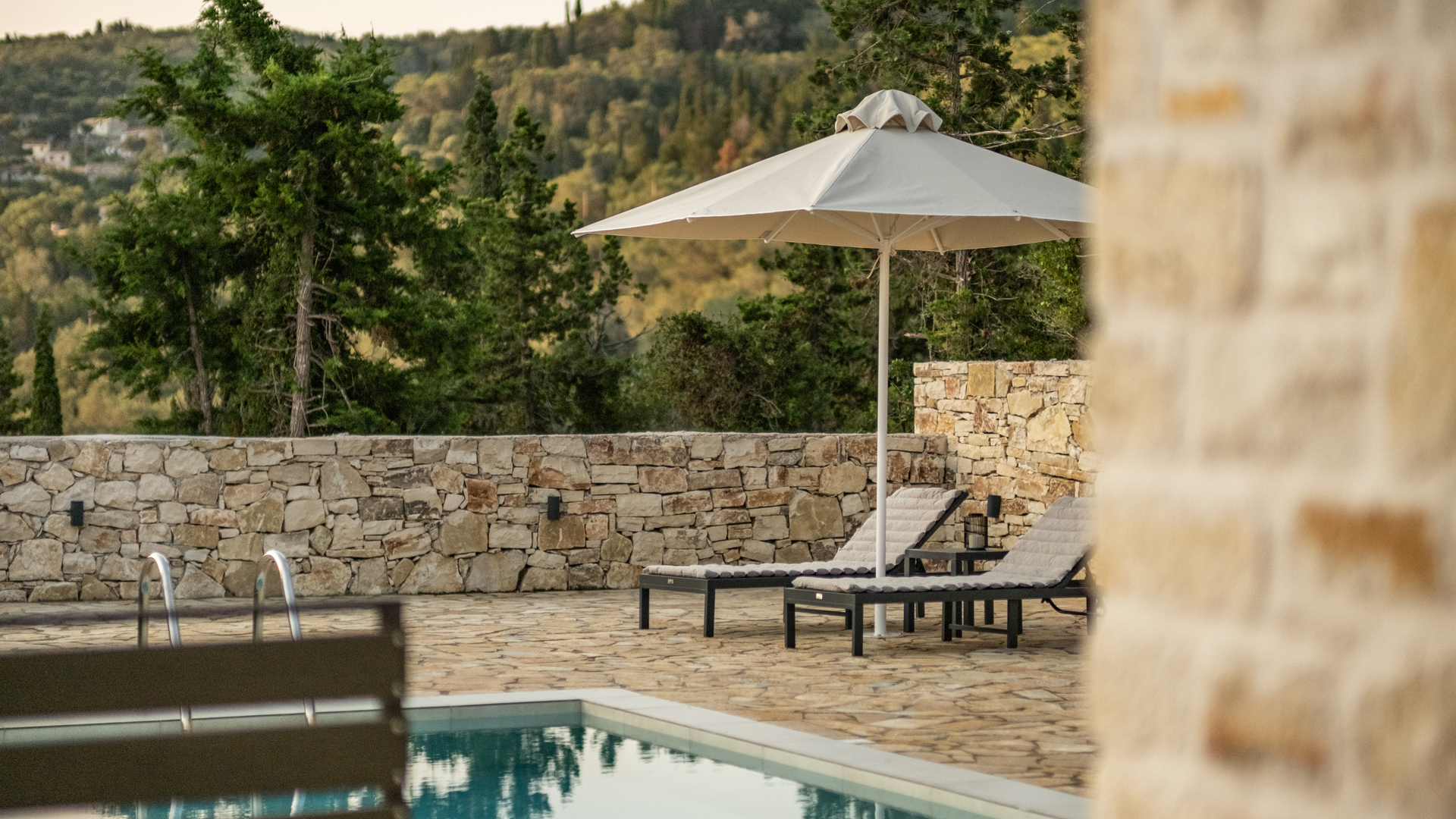 ACCOMMODATION IN PAXOS